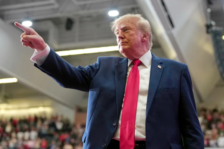 Trump raises anti-Muslim attacks against El-Sayed at Republican rally in Michigan